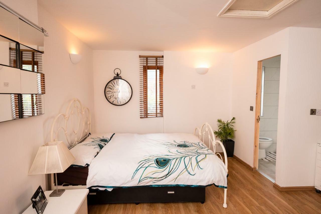 Spring Meadow Apartment Worcester Ngoại thất bức ảnh